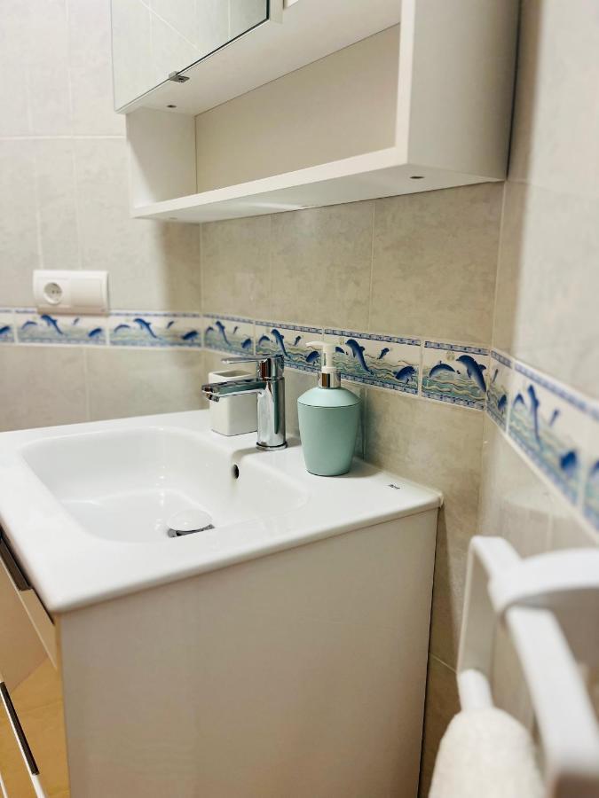 Centre Village Apartment Ла Кала де Михас Екстериор снимка